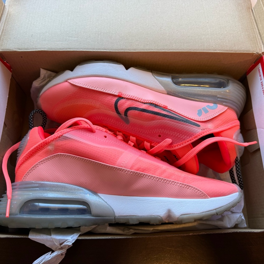 Nike Air Max 2090 Lava Glow Women's Sneakers Size 8.5 US